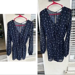 HOLLISTER ROMPER BLUE FLORAL ROMPER | SIZE SMALL